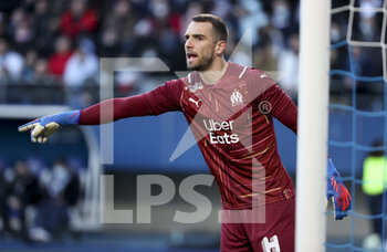 28/02/2022 - Goalkeeper of Marseille Pau Lopez during the French championship Ligue 1 football match between ESTAC Troyes and Olympique de Marseille (OM) on February 27, 2022 at Stade de l'Aube in Troyes, France - ESTAC TROYES VS OLYMPIQUE DE MARSEILLE (OM) - FRENCH LIGUE 1 - CALCIO