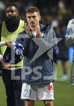 28/02/2022 - Valentin Rongier of Marseille salutes the supporters following the French championship Ligue 1 football match between ESTAC Troyes and Olympique de Marseille (OM) on February 27, 2022 at Stade de l'Aube in Troyes, France - ESTAC TROYES VS OLYMPIQUE DE MARSEILLE (OM) - FRENCH LIGUE 1 - CALCIO