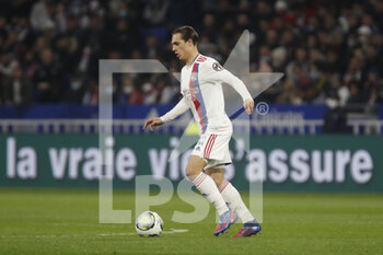 27/02/2022 - Maxence CAQUERET of Lyon during the French championship Ligue 1 football match between Olympique Lyonnais (Lyon) and LOSC Lille on February 27, 2022 at Groupama stadium in Decines-Charpieu near Lyon, France - OLYMPIQUE LYONNAIS (LYON) VS LOSC LILLE - FRENCH LIGUE 1 - CALCIO