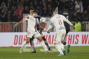 27/02/2022 - Lucas PAQUETA of Lyon and Jose FONTE of Lille during the French championship Ligue 1 football match between Olympique Lyonnais (Lyon) and LOSC Lille on February 27, 2022 at Groupama stadium in Decines-Charpieu near Lyon, France - OLYMPIQUE LYONNAIS (LYON) VS LOSC LILLE - FRENCH LIGUE 1 - CALCIO