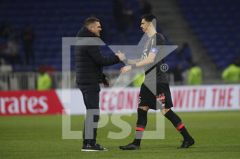 27/02/2022 - Jocelyn GOURVENNEC coach of Lille and Jose FONTE of Lille during the French championship Ligue 1 football match between Olympique Lyonnais (Lyon) and LOSC Lille on February 27, 2022 at Groupama stadium in Decines-Charpieu near Lyon, France - OLYMPIQUE LYONNAIS (LYON) VS LOSC LILLE - FRENCH LIGUE 1 - CALCIO