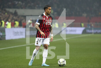 2022-03-05 - Justin Kluivert of Nice during the French championship Ligue 1 football match between OGC Nice (OGCN) and Paris Saint-Germain (PSG) on March 5, 2022 at Allianz Riviera stadium in Nice, France - OGC NICE (OGCN) VS PARIS SAINT-GERMAIN (PSG) - FRENCH LIGUE 1 - SOCCER