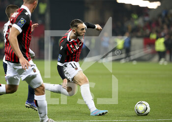 2022-03-05 - Amine Gouiri of Nice during the French championship Ligue 1 football match between OGC Nice (OGCN) and Paris Saint-Germain (PSG) on March 5, 2022 at Allianz Riviera stadium in Nice, France - OGC NICE (OGCN) VS PARIS SAINT-GERMAIN (PSG) - FRENCH LIGUE 1 - SOCCER