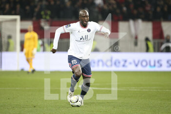 2022-03-05 - Danilo Pereira of PSG during the French championship Ligue 1 football match between OGC Nice (OGCN) and Paris Saint-Germain (PSG) on March 5, 2022 at Allianz Riviera stadium in Nice, France - OGC NICE (OGCN) VS PARIS SAINT-GERMAIN (PSG) - FRENCH LIGUE 1 - SOCCER