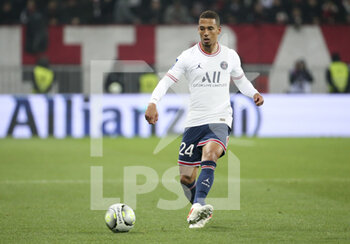 2022-03-05 - Thilo Kehrer of PSG during the French championship Ligue 1 football match between OGC Nice (OGCN) and Paris Saint-Germain (PSG) on March 5, 2022 at Allianz Riviera stadium in Nice, France - OGC NICE (OGCN) VS PARIS SAINT-GERMAIN (PSG) - FRENCH LIGUE 1 - SOCCER
