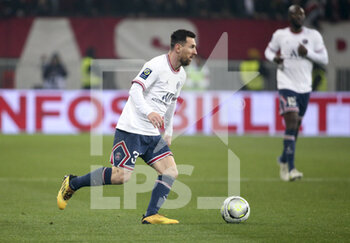 2022-03-05 - Lionel Messi of PSG during the French championship Ligue 1 football match between OGC Nice (OGCN) and Paris Saint-Germain (PSG) on March 5, 2022 at Allianz Riviera stadium in Nice, France - OGC NICE (OGCN) VS PARIS SAINT-GERMAIN (PSG) - FRENCH LIGUE 1 - SOCCER