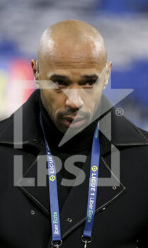 2022-03-06 - Thierry Henry comments for 'Amazon Prime Video' the French championship Ligue 1 football match between Olympique de Marseille (OM) and AS Monaco (ASM) on March 6, 2022 at Velodrome stadium in Marseille, France - OLYMPIQUE DE MARSEILLE (OM) VS AS MONACO (ASM) - FRENCH LIGUE 1 - SOCCER