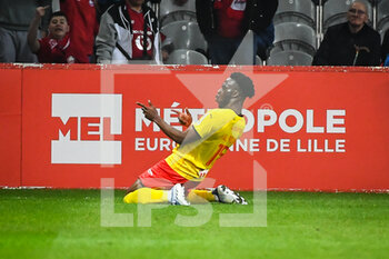 16/04/2022 - Arnaud KALIMUENDO of Lens celebrates his goal during the French championship Ligue 1 football match between LOSC Lille and RC Lens on April 16, 2022 at Pierre Mauroy stadium in Villeneuve-d'Ascq near Lille, France - LOSC LILLE VS RC LENS - FRENCH LIGUE 1 - CALCIO