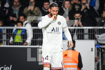 2022-04-20 - Sergio RAMOS of PSG celebrates his goal during the French championship Ligue 1 football match between SCO Angers and Paris Saint-Germain on April 20, 2022 at Raymond Kopa stadium in Angers, France - SCO ANGERS VS PARIS SAINT-GERMAIN - FRENCH LIGUE 1 - SOCCER