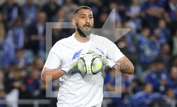 29/04/2022 - Goalkeeper of PSG Gianluigi Donnarumma during the French championship Ligue 1 football match between RC Strasbourg Alsace (RCSA) and Paris Saint-Germain (PSG) on April 29, 2022 at Stade de La Meinau in Strasbourg, France - RC STRASBOURG VS PARIS SAINT-GERMAIN - FRENCH LIGUE 1 - CALCIO