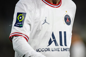 29/04/2022 - Detail of the new PSG shirt during the French championship Ligue 1 football match between RC Strasbourg and Paris Saint-Germain on April 29, 2022 at La Meinau stadium in Strasbourg, France - RC STRASBOURG VS PARIS SAINT-GERMAIN - FRENCH LIGUE 1 - CALCIO