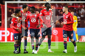 2022-05-06 - Angel GOMES of Lille celebrate his goal with teammates during the French championship Ligue 1 football match between LOSC Lille and AS Monaco on May 6, 2022 at Pierre Mauroy stadium in Villeneuve-d'Ascq near Lille, France - LOSC LILLE VS AS MONACO - FRENCH LIGUE 1 - SOCCER