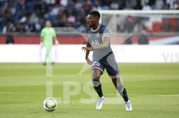 08/05/2022 - Nuno Mendes of PSG during the French championship Ligue 1 football match between Paris Saint-Germain and ESTAC Troyes on May 8, 2022 at Parc des Princes stadium in Paris, France - PARIS SAINT-GERMAIN VS ESTAC TROYES - FRENCH LIGUE 1 - CALCIO