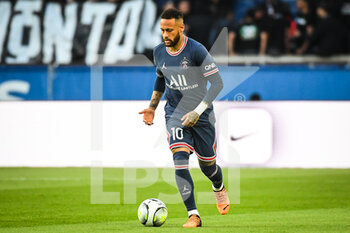 08/05/2022 - NEYMAR JR of PSG during the French championship Ligue 1 football match between Paris Saint-Germain and ESTAC Troyes on May 8, 2022 at Parc des Princes stadium in Paris, France - PARIS SAINT-GERMAIN VS ESTAC TROYES - FRENCH LIGUE 1 - CALCIO