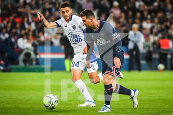 08/05/2022 - Xavier CHAVALERIN of ESTAC Troyes and Lionel (Leo) MESSI of PSG during the French championship Ligue 1 football match between Paris Saint-Germain and ESTAC Troyes on May 8, 2022 at Parc des Princes stadium in Paris, France - PARIS SAINT-GERMAIN VS ESTAC TROYES - FRENCH LIGUE 1 - CALCIO