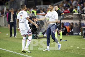 2022-05-14 - Kylian Mbappe of PSG celebrates his goal with Achraf Hakimi of PSG during the French championship Ligue 1 football match between Montpellier HSC and Paris Saint-Germain on May 14, 2022 at La Mosson stadium in Montpellier, France - MONTPELLIER HSC VS PARIS SAINT-GERMAIN - FRENCH LIGUE 1 - SOCCER