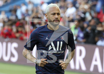 2022-05-21 - Neymar Jr of PSG during the French championship Ligue 1 football match between Paris Saint-Germain (PSG) and FC Metz on May 21, 2022 at Parc des Princes stadium in Paris, France - PARIS SAINT-GERMAIN (PSG) VS FC METZ - FRENCH LIGUE 1 - SOCCER