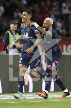 2022-05-21 - Angel Di Maria of PSG celebrates his goal with Neymar Jr during the French championship Ligue 1 football match between Paris Saint-Germain (PSG) and FC Metz on May 21, 2022 at Parc des Princes stadium in Paris, France - PARIS SAINT-GERMAIN (PSG) VS FC METZ - FRENCH LIGUE 1 - SOCCER
