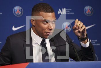 2022-05-23 - Kylian Mbappe of PSG during a press conference following the renewal of his contract at Paris Saint-Germain until 2025, on May 23, 2022 at Parc des Princes stadium in Paris, France - PRESS CONFERENCE FOLLOWING THE RENEWAL OF KYLIAN MBAPPE AT PARIS SAINT-GERMAIN UNTIL 2025 - FRENCH LIGUE 1 - SOCCER