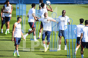 11/08/2022 - Kylian MBAPPE of PSG and Danilo PEREIRA of PSG during the training of the Paris Saint-Germain team on August 11, 2022 at Camp des Loges in Saint-Germain-en-Laye near Paris, France - FOOTBALL - TRAINING OF THE PARIS SG TEAM - FRENCH LIGUE 1 - CALCIO