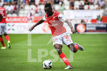 14/08/2022 - Banzouzi (Bradley) LOCKO of Reims during the French championship Ligue 1 football match between Stade de Reims and Clermont Foot 63 on August 14, 2022 at Auguste Delaune stadium in Reims, France - FOOTBALL - FRENCH CHAMP - REIMS V CLERMONT - FRENCH LIGUE 1 - CALCIO