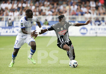 FOOTBALL - FRENCH CHAMP - AUXERRE v ANGERS - FRENCH LIGUE 1 - SOCCER