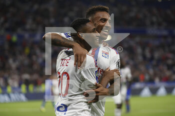 2022-08-19 - Furacao TETE of Lyon celebrate a goal and Corentin TOLISSO of Lyon during the French championship Ligue 1 football match between Olympique Lyonnais (Lyon) and ESTAC Troyes on August 19, 2022 at Groupama stadium in Decines-Charpieu near Lyon, France - FOOTBALL - FRENCH CHAMP - LYON V TROYES - FRENCH LIGUE 1 - SOCCER