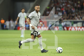 21/08/2022 - Neymar Jr of PSG during the French championship Ligue 1 football match between LOSC Lille and Paris Saint-Germain on August 21, 2022 at Stade Pierre Mauroy in Villeneuve-d'Ascq near Lille, France - FOOTBALL - FRENCH CHAMP - LILLE V PARIS SG - FRENCH LIGUE 1 - CALCIO