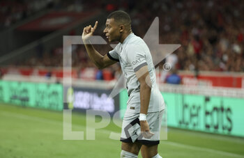 21/08/2022 - Kylian Mbappe of PSG celebrates his third goal during the French championship Ligue 1 football match between LOSC Lille and Paris Saint-Germain on August 21, 2022 at Stade Pierre Mauroy in Villeneuve-d'Ascq near Lille, France - FOOTBALL - FRENCH CHAMP - LILLE V PARIS SG - FRENCH LIGUE 1 - CALCIO