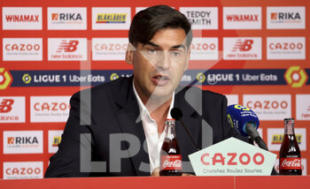 21/08/2022 - Coach of Lille OSC Paulo Fonseca answers to the media during the post-match press conference following the French championship Ligue 1 football match between LOSC Lille and Paris Saint-Germain on August 21, 2022 at Stade Pierre Mauroy in Villeneuve-d'Ascq near Lille, France - FOOTBALL - FRENCH CHAMP - LILLE V PARIS SG - FRENCH LIGUE 1 - CALCIO