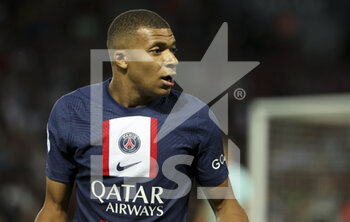 2022-08-28 - Kylian Mbappe of PSG during the French championship Ligue 1 football match between Paris Saint-Germain (PSG) and AS Monaco (ASM) on August 28, 2022 at Parc des Princes stadium in Paris, France - FOOTBALL - FRENCH CHAMP - PARIS SG V MONACO - FRENCH LIGUE 1 - SOCCER