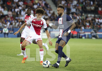 2022-08-28 - Neymar Jr of PSG, Maghnes Akliouche of Monaco (left) during the French championship Ligue 1 football match between Paris Saint-Germain (PSG) and AS Monaco (ASM) on August 28, 2022 at Parc des Princes stadium in Paris, France - FOOTBALL - FRENCH CHAMP - PARIS SG V MONACO - FRENCH LIGUE 1 - SOCCER