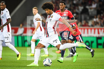 31/08/2022 - DANTE of Nice during the French championship Ligue 1 football match between LOSC Lille and OGC Nice on August 31, 2022 at Pierre Mauroy stadium in Villeneuve-d'Ascq near Lille, France - FOOTBALL - FRENCH CHAMP - LILLE V NICE - FRENCH LIGUE 1 - CALCIO