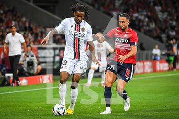 31/08/2022 - Khephren THURAM of Nice and Yusuf YAZICI of Lille during the French championship Ligue 1 football match between LOSC Lille and OGC Nice on August 31, 2022 at Pierre Mauroy stadium in Villeneuve-d'Ascq near Lille, France - FOOTBALL - FRENCH CHAMP - LILLE V NICE - FRENCH LIGUE 1 - CALCIO