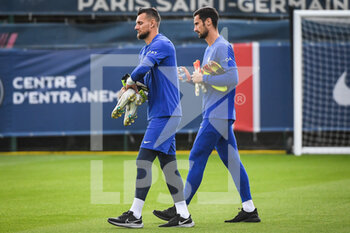 2022-09-05 - Sergio RICO of PSG and Alexandre LETELLIER of PSG during the training of the Paris Saint-Germain team on September 5, 2022 at Camp des Loges in Saint-Germain-en-Laye near Paris, France - FOOTBALL - TRAINING OF THE PARIS SG TEAM - FRENCH LIGUE 1 - SOCCER