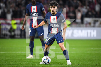 2022-09-18 - Vitor MACHADO FERREIRA (Vitinha) of PSG during the French championship Ligue 1 football match between Olympique Lyonnais and Paris Saint-Germain on September 18, 2022 at Groupama Stadium in Decines-Charpieu near Lyon, France - FOOTBALL - FRENCH CHAMP - LYON V PSG - FRENCH LIGUE 1 - SOCCER