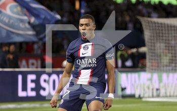 2022-10-01 - Kylian Mbappe of PSG celebrates his goal during the French championship Ligue 1 football match between Paris Saint-Germain (PSG) and OGC Nice (OGCN) on October 1, 2022 at Parc des Princes stadium in Paris, France - FOOTBALL - FRENCH CHAMP - PARIS SG V NICE - FRENCH LIGUE 1 - SOCCER