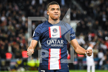 2022-10-01 - Kylian MBAPPE of PSG celebrates his goal during the French championship Ligue 1 football match between Paris Saint-Germain and OGC Nice on October 1, 2022 at Parc des Princes stadium in Paris, France - FOOTBALL - FRENCH CHAMP - PARIS SG V NICE - FRENCH LIGUE 1 - SOCCER