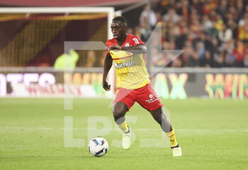 2022-10-02 - Deiver Machado of Lens during the French championship Ligue 1 football match between RC Lens (RCL) and Olympique Lyonnais (OL, Lyon) on October 2, 2022 at Stade Bollaert-Delelis in Lens, France - FOOTBALL - FRENCH CHAMP - LENS V LYON - FRENCH LIGUE 1 - SOCCER