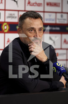 2022-10-02 - Coach of RC Lens Franck Haise answers to the media during the post-match press conference following the French championship Ligue 1 football match between RC Lens (RCL) and Olympique Lyonnais (OL, Lyon) on October 2, 2022 at Stade Bollaert-Delelis in Lens, France - FOOTBALL - FRENCH CHAMP - LENS V LYON - FRENCH LIGUE 1 - SOCCER