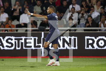 21/10/2022 - Kylian Mbappe of PSG celebrates his first goal during the French championship Ligue 1 football match between AC Ajaccio (ACA) and Paris Saint-Germain (PSG on October 21, 2022 at Stade Francois Coty in Ajaccio, France - FOOTBALL - FRENCH CHAMP - AJACCIO V PARIS SG - FRENCH LIGUE 1 - CALCIO