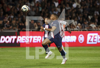 21/10/2022 - Kylian Mbappe of PSG during the French championship Ligue 1 football match between AC Ajaccio (ACA) and Paris Saint-Germain (PSG on October 21, 2022 at Stade Francois Coty in Ajaccio, France - FOOTBALL - FRENCH CHAMP - AJACCIO V PARIS SG - FRENCH LIGUE 1 - CALCIO