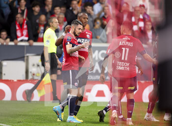 23/10/2022 - Remy Cabella of Lille celebrates his goal with teammates during the French championship Ligue 1 football match between Lille OSC (LOSC) and AS Monaco (ASM) on October 23, 2022 at Stade Pierre Mauroy in Villeneuve-d'Ascq near Lille, France - FOOTBALL - FRENCH CHAMP - LILLE V MONACO - FRENCH LIGUE 1 - CALCIO