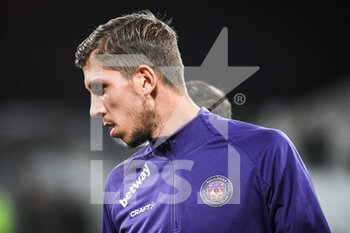 28/10/2022 - Stijn SPIERINGS of Toulouse during the French championship Ligue 1 football match between RC Lens and Toulouse FC on October 28, 2022 at Bollaert-Delelis stadium in Lens, France - FOOTBALL - FRENCH CHAMP - LENS V TOULOUSE - FRENCH LIGUE 1 - CALCIO