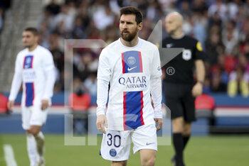 2022-10-29 - Lionel Messi of PSG during the French championship Ligue 1 football match between Paris Saint-Germain (PSG) and ESTAC Troyes on October 29, 2022 at Parc des Princes stadium in Paris, France - FOOTBALL - FRENCH CHAMP - PARIS SG V TROYES - FRENCH LIGUE 1 - SOCCER