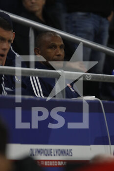 2022-10-30 - Franck PASSI ass coach of Lyon during the French championship Ligue 1 football match between Olympique Lyonnais (Lyon) and LOSC Lille on October 30, 2022 at Groupama stadium in Decines-Charpieu near Lyon, France - FOOTBALL - FRENCH CHAMP - LYON V LILLE - FRENCH LIGUE 1 - SOCCER