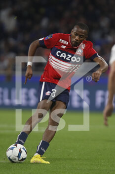 2022-10-30 - Tiago EMBALO DJALO of Lille during the French championship Ligue 1 football match between Olympique Lyonnais (Lyon) and LOSC Lille on October 30, 2022 at Groupama stadium in Decines-Charpieu near Lyon, France - FOOTBALL - FRENCH CHAMP - LYON V LILLE - FRENCH LIGUE 1 - SOCCER