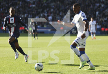 2022-11-13 - Julian Jeanvier of Auxerre, Renato Sanches of PSG (left) during the French championship Ligue 1 football match between Paris Saint-Germain and AJ Auxerre on November 13, 2022 at Parc des Princes stadium in Paris, France - FOOTBALL - FRENCH CHAMP - PARIS SG V AUXERRE - FRENCH LIGUE 1 - SOCCER