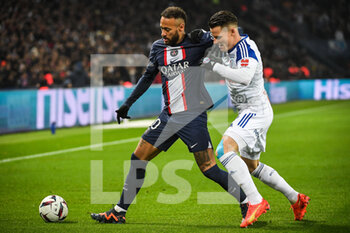 28/12/2022 - NEYMAR JR of PSG and Kevin GAMEIRO of Strasbourg during the French championship Ligue 1 football match between Paris Saint-Germain and RC Strasbourg Alsace on December 28, 2022 at Parc des Princes stadium in Paris, France - FOOTBALL - FRENCH CHAMP - PARIS SG V STRASBOURG - FRENCH LIGUE 1 - CALCIO