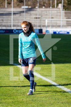 2022-02-05 - Celina Ould Hocine of Paris FC warms up ahead of the Women's French championship D1 Arkema football match between Paris FC and AS Saint-Etienne on February 5, 2022 at Robert Bobin stadium in Bondoufle, France - PARIS FC VS AS SAINT-ETIENNE - FRENCH WOMEN DIVISION 1 - SOCCER